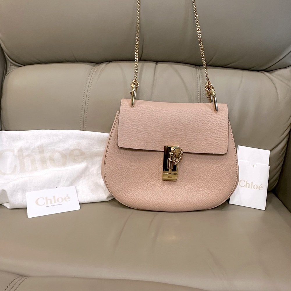 Chloé
Calfskin Drew Shoulder Bag medium